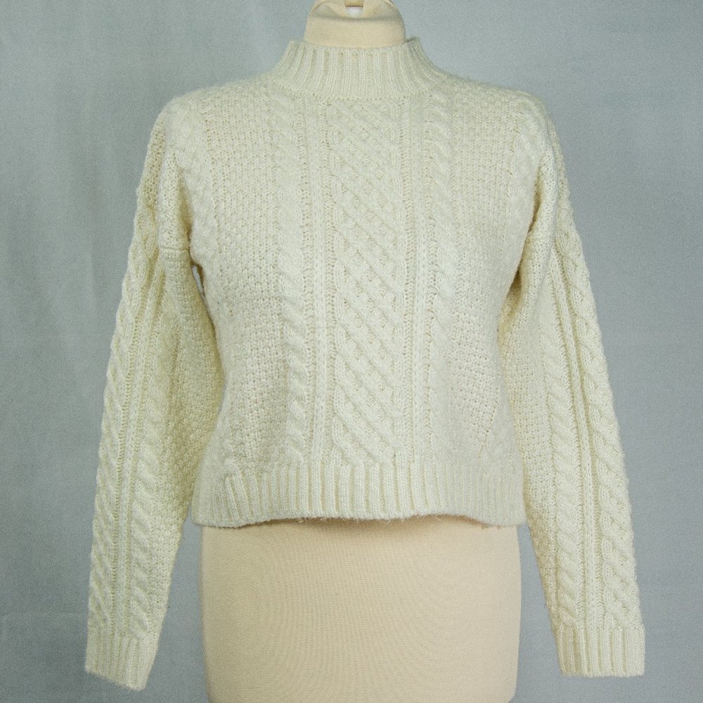 Forever 21 Cream White Sweater